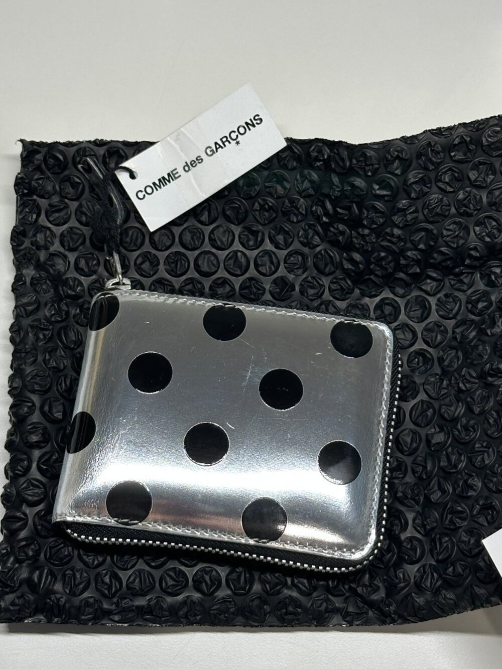 RARE Comme des Garçons Medium Classic Wallet Optical Group Dot Silver - Picture 2 of 7